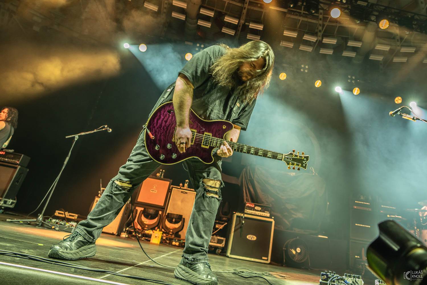 Slash s Mylesem Kennedym & Conspirators přivezli do Brna nové album