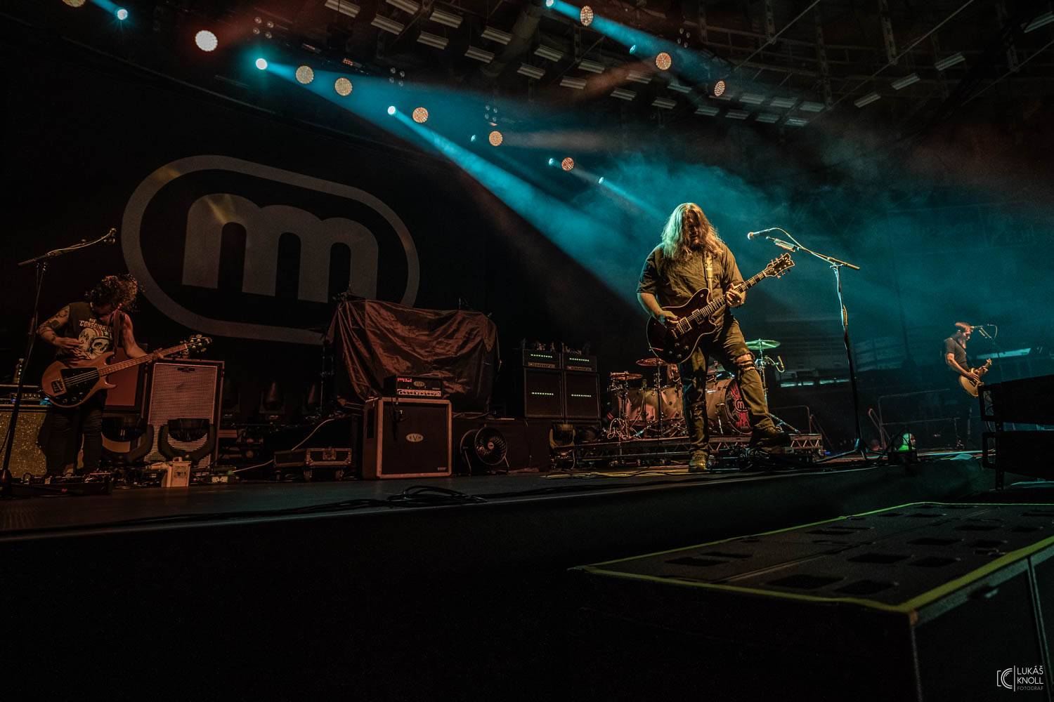 Slash s Mylesem Kennedym & Conspirators přivezli do Brna nové album