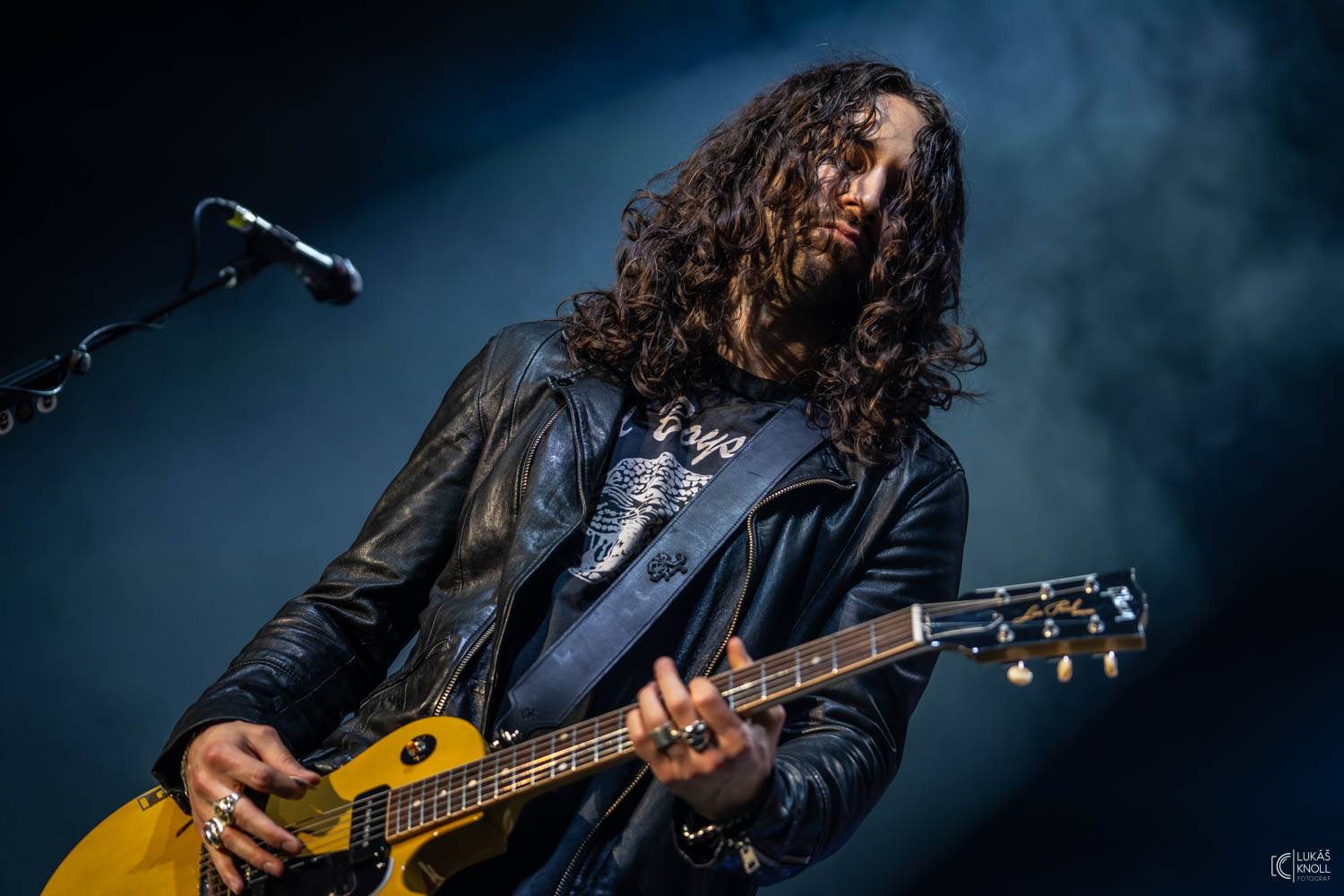 Slash s Mylesem Kennedym & Conspirators přivezli do Brna nové album