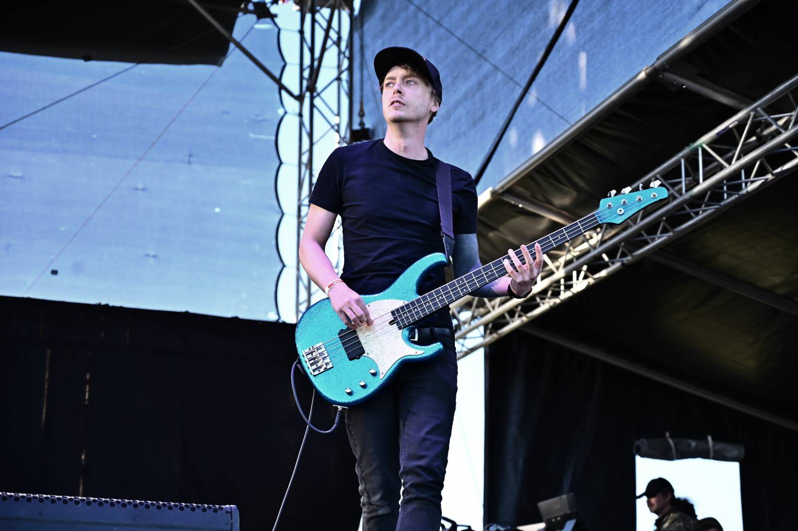 Pražský Majáles: Program uzavírali Chinaski, Mirai zpíval o dlouhých nohách šestnáctileté fanynky