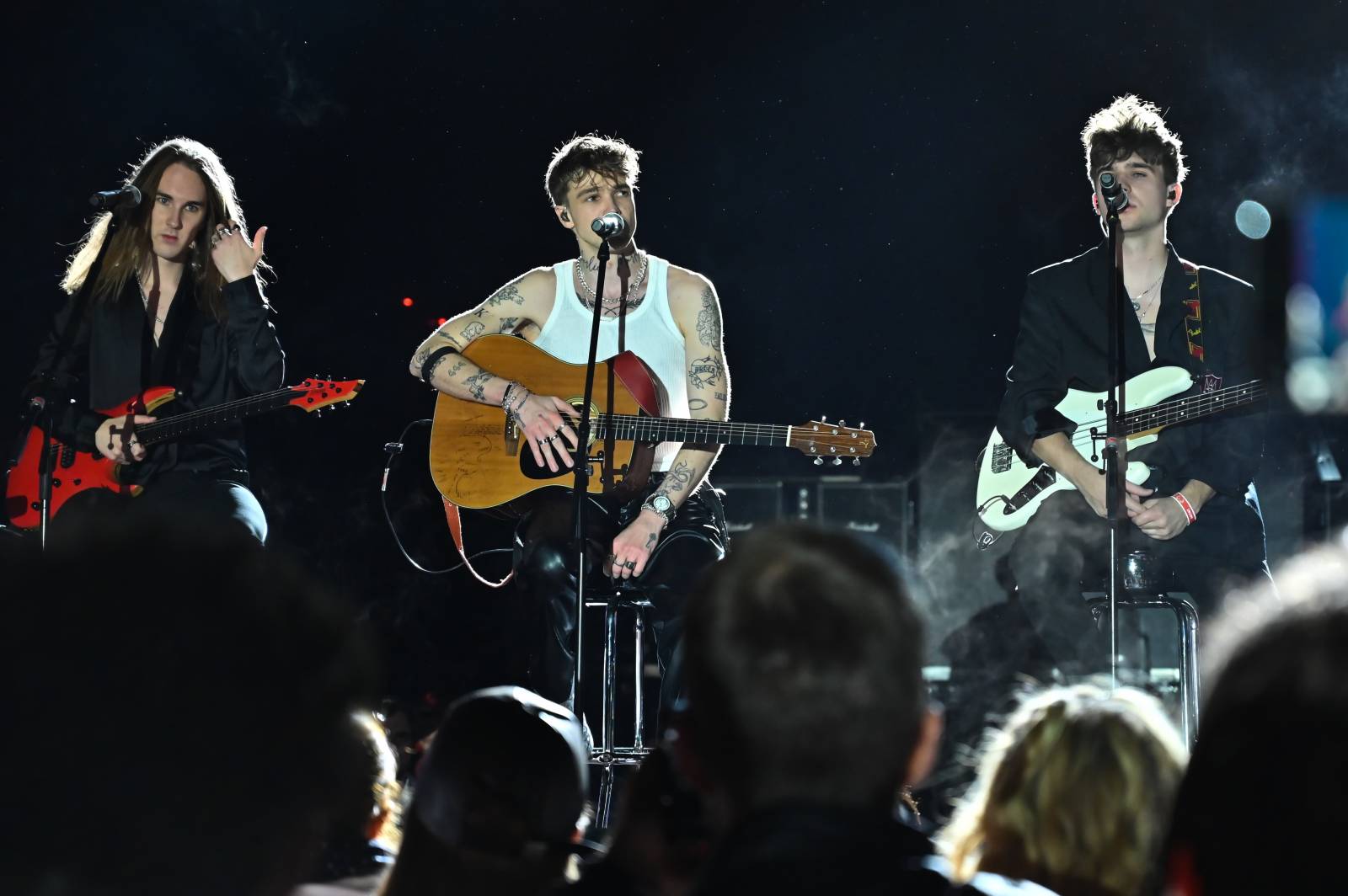 Pražský Majáles: Program uzavírali Chinaski, Mirai zpíval o dlouhých nohách šestnáctileté fanynky