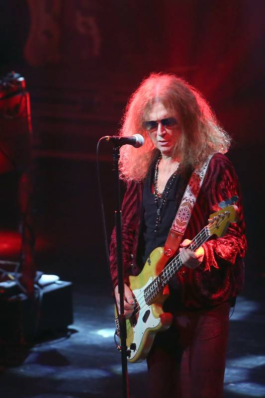 Glenn Hughes vzpomínal v Brně na své působení v Deep Purple, v Sonu oslavil padesátiny alba Burn
