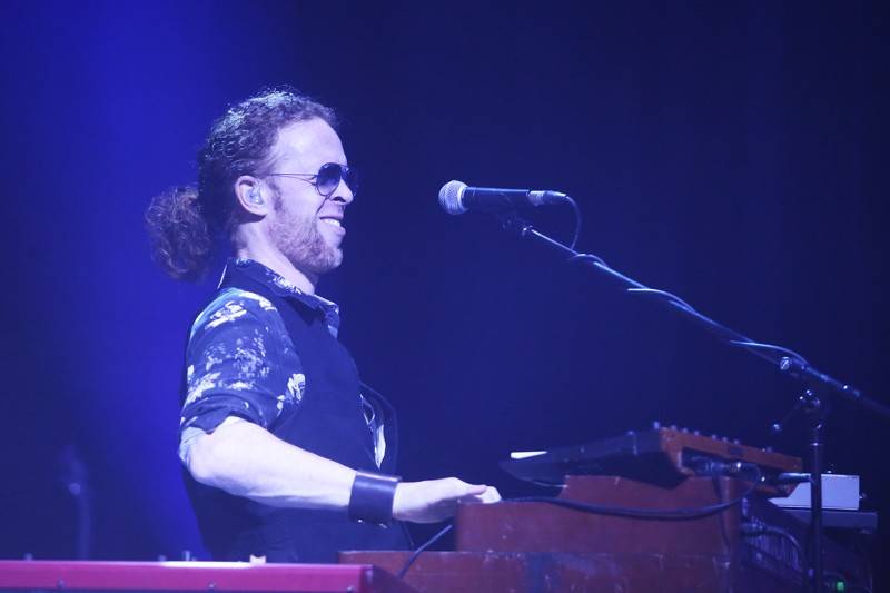 Glenn Hughes vzpomínal v Brně na své působení v Deep Purple, v Sonu oslavil padesátiny alba Burn