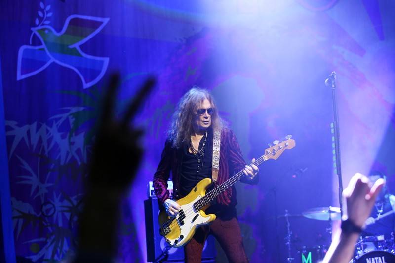 Glenn Hughes vzpomínal v Brně na své působení v Deep Purple, v Sonu oslavil padesátiny alba Burn