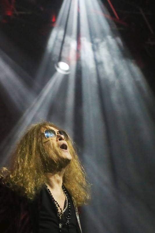 Glenn Hughes vzpomínal v Brně na své působení v Deep Purple, v Sonu oslavil padesátiny alba Burn