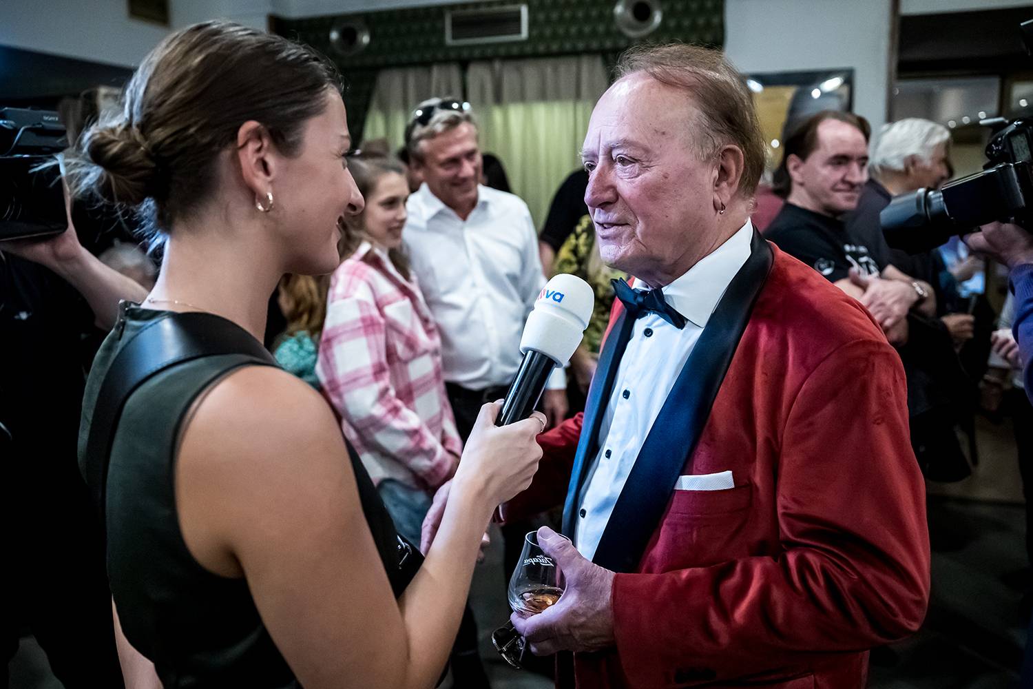 Petr Janda si k narozeninám nadělil dokument Django, slavnostně ho uvedl v Lucerně v Praze