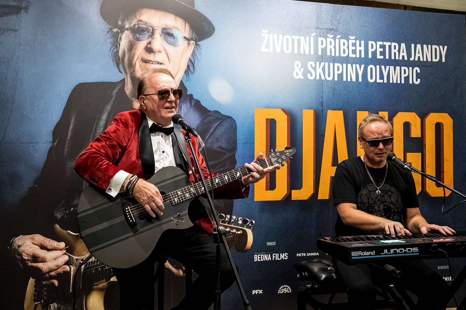 Petr Janda si k narozeninám nadělil dokument Django, slavnostně ho uvedl v Lucerně v Praze