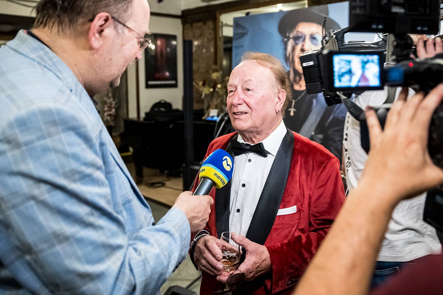 Petr Janda si k narozeninám nadělil dokument Django, slavnostně ho uvedl v Lucerně v Praze