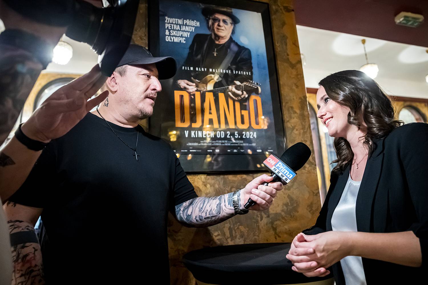Petr Janda si k narozeninám nadělil dokument Django, slavnostně ho uvedl v Lucerně v Praze