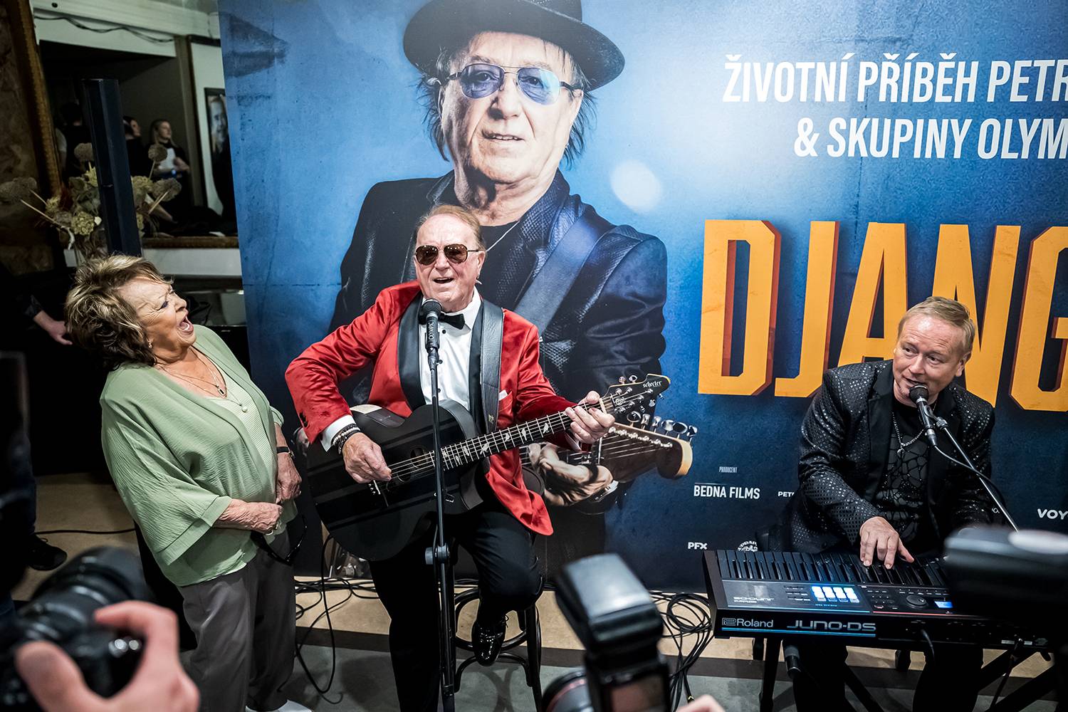 Petr Janda si k narozeninám nadělil dokument Django, slavnostně ho uvedl v Lucerně v Praze