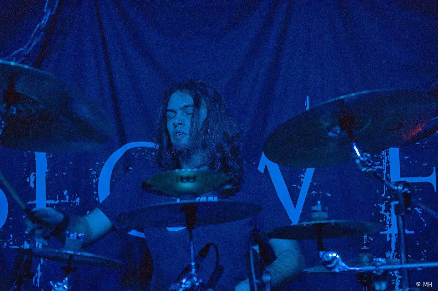 Metalisté měli žně. V Plzni zahráli finští Slow Fall, doprovodili je Sukkhu a Jakub Bayer