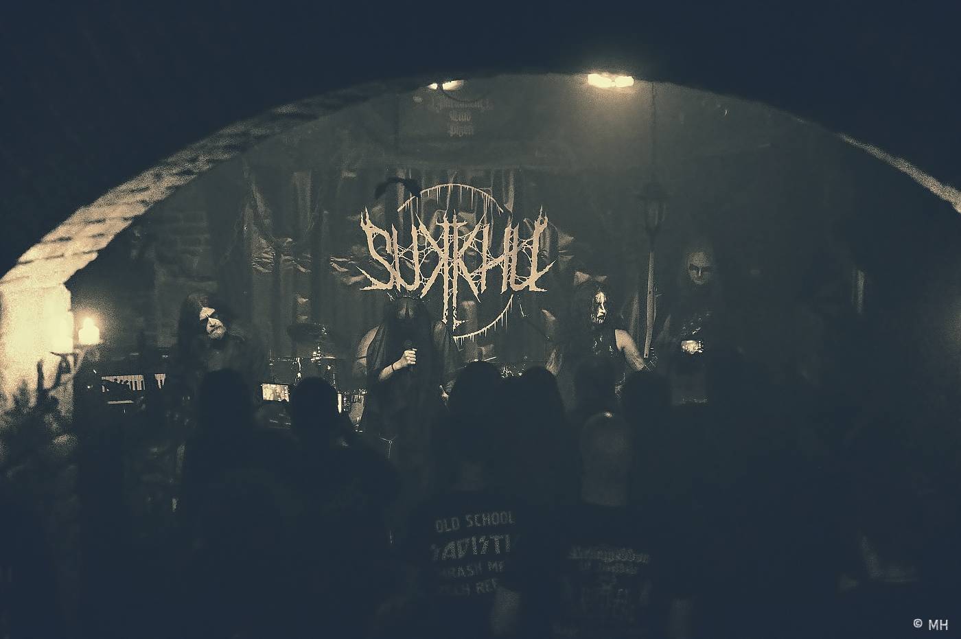 Metalisté měli žně. V Plzni zahráli finští Slow Fall, doprovodili je Sukkhu a Jakub Bayer