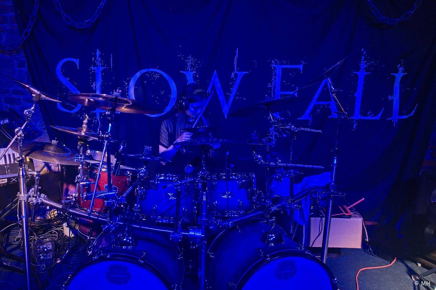 Metalisté měli žně. V Plzni zahráli finští Slow Fall, doprovodili je Sukkhu a Jakub Bayer