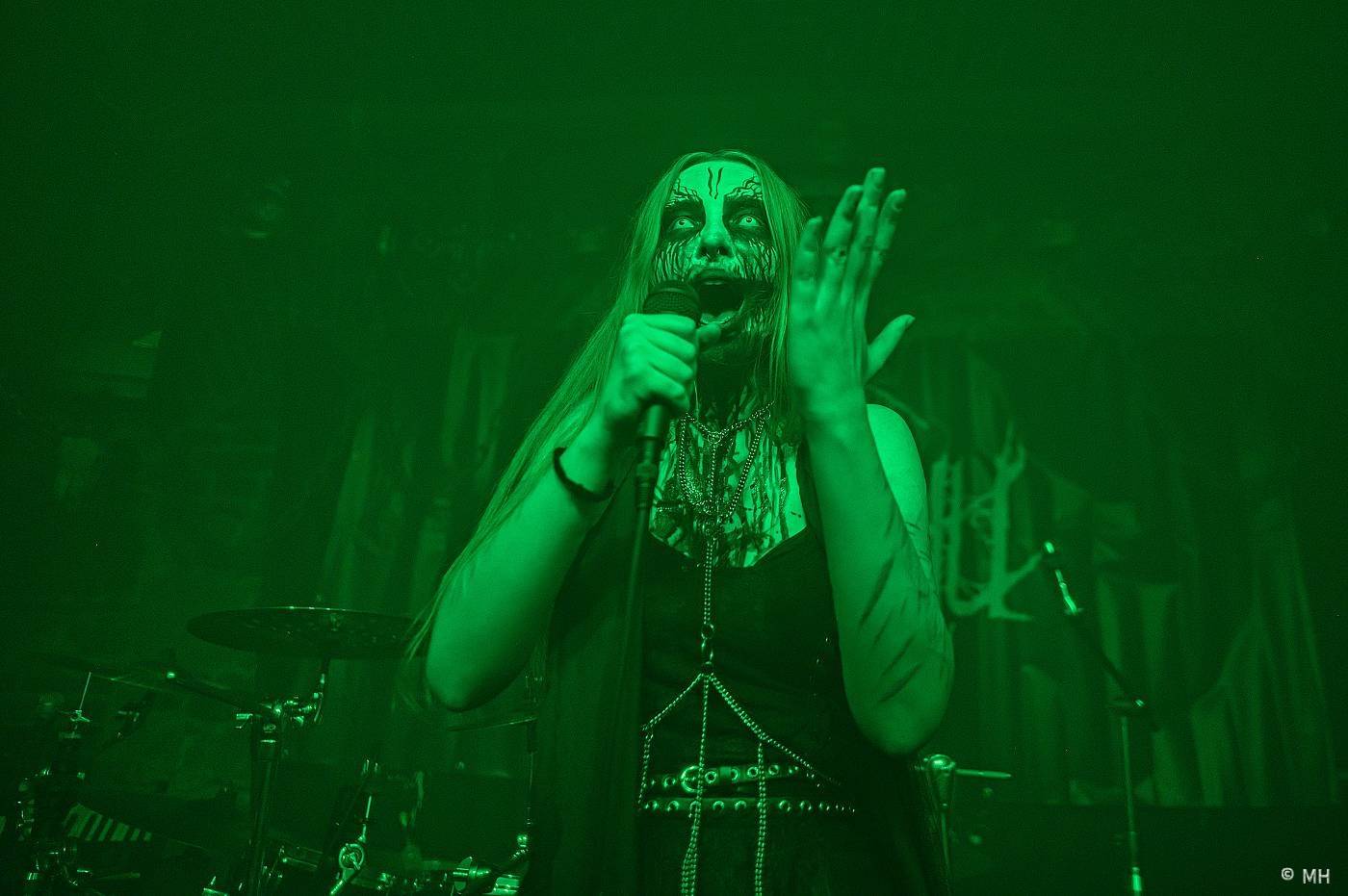 Metalisté měli žně. V Plzni zahráli finští Slow Fall, doprovodili je Sukkhu a Jakub Bayer