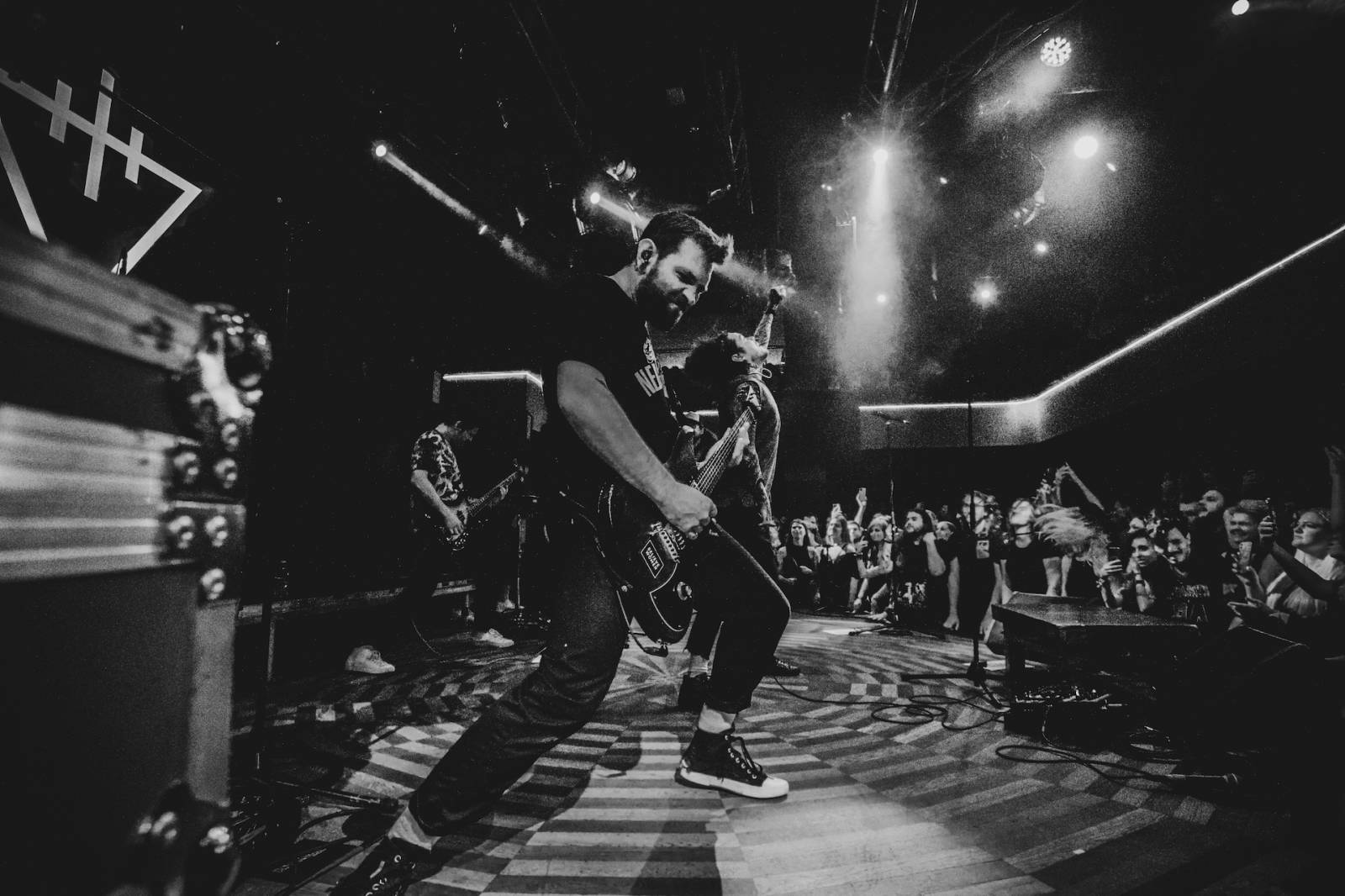 Prvomájové saunování aneb jak LANDMVRKS vyprodali Lucerna Music Bar