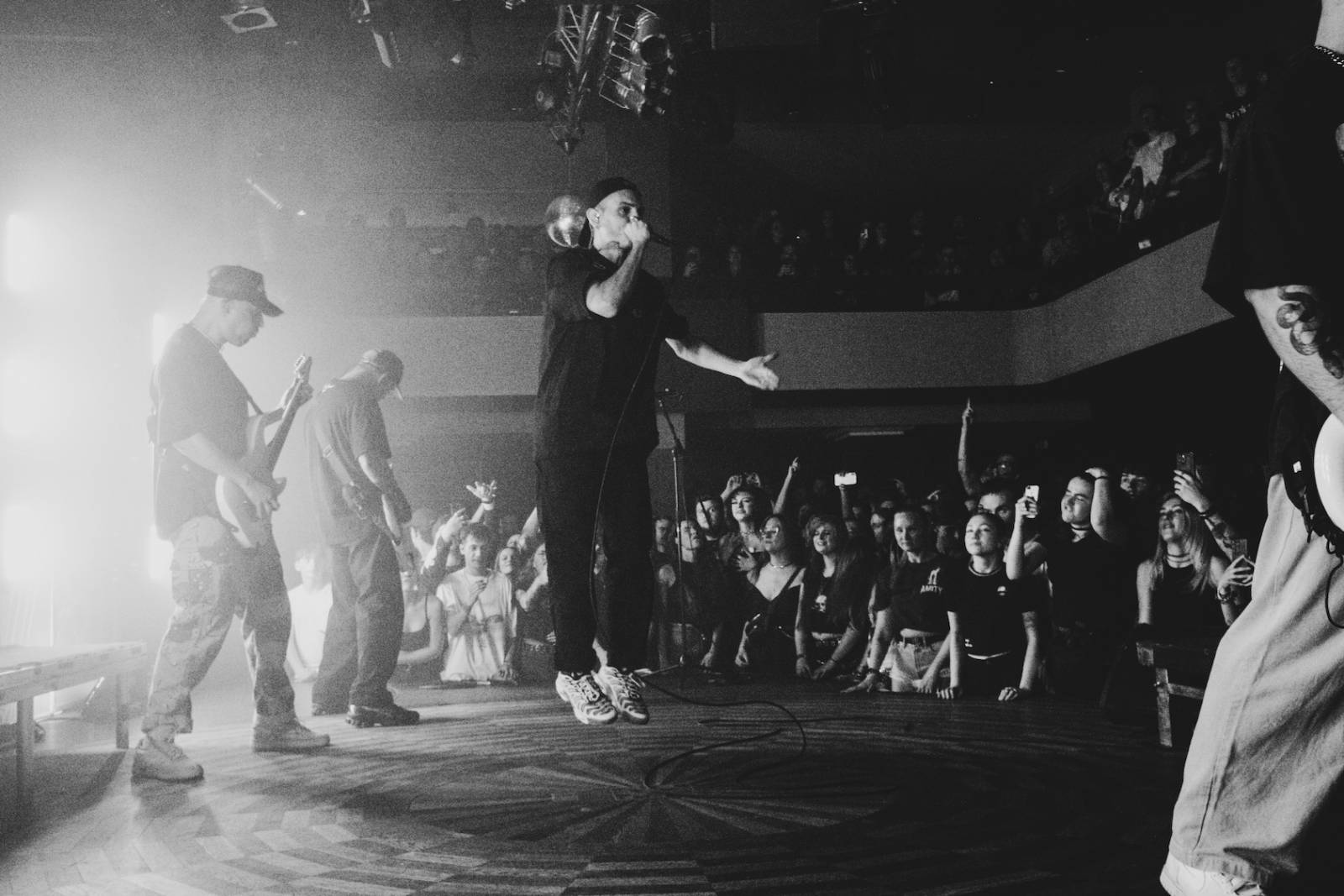 Prvomájové saunování aneb jak LANDMVRKS vyprodali Lucerna Music Bar