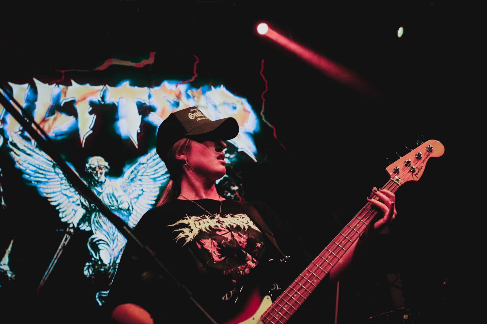 Prvomájové saunování aneb jak LANDMVRKS vyprodali Lucerna Music Bar