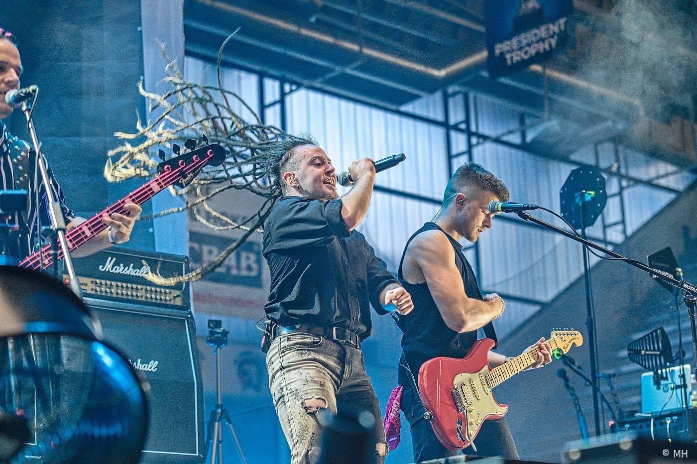 Škwor zůstává Sobě věrnej. V Plzni představil nové album, přehrál i největší hity