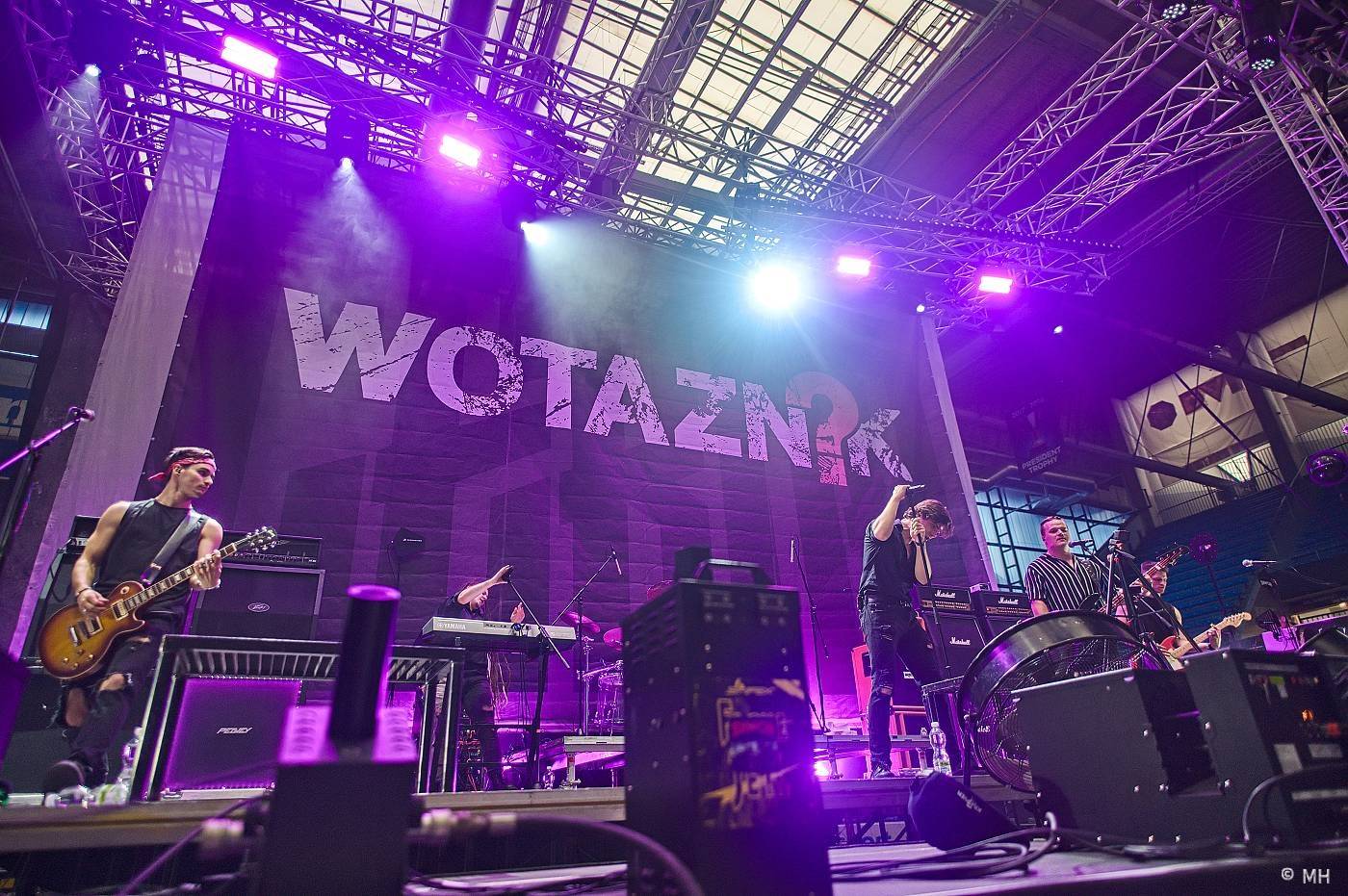 Škwor zůstává Sobě věrnej. V Plzni představil nové album, přehrál i největší hity