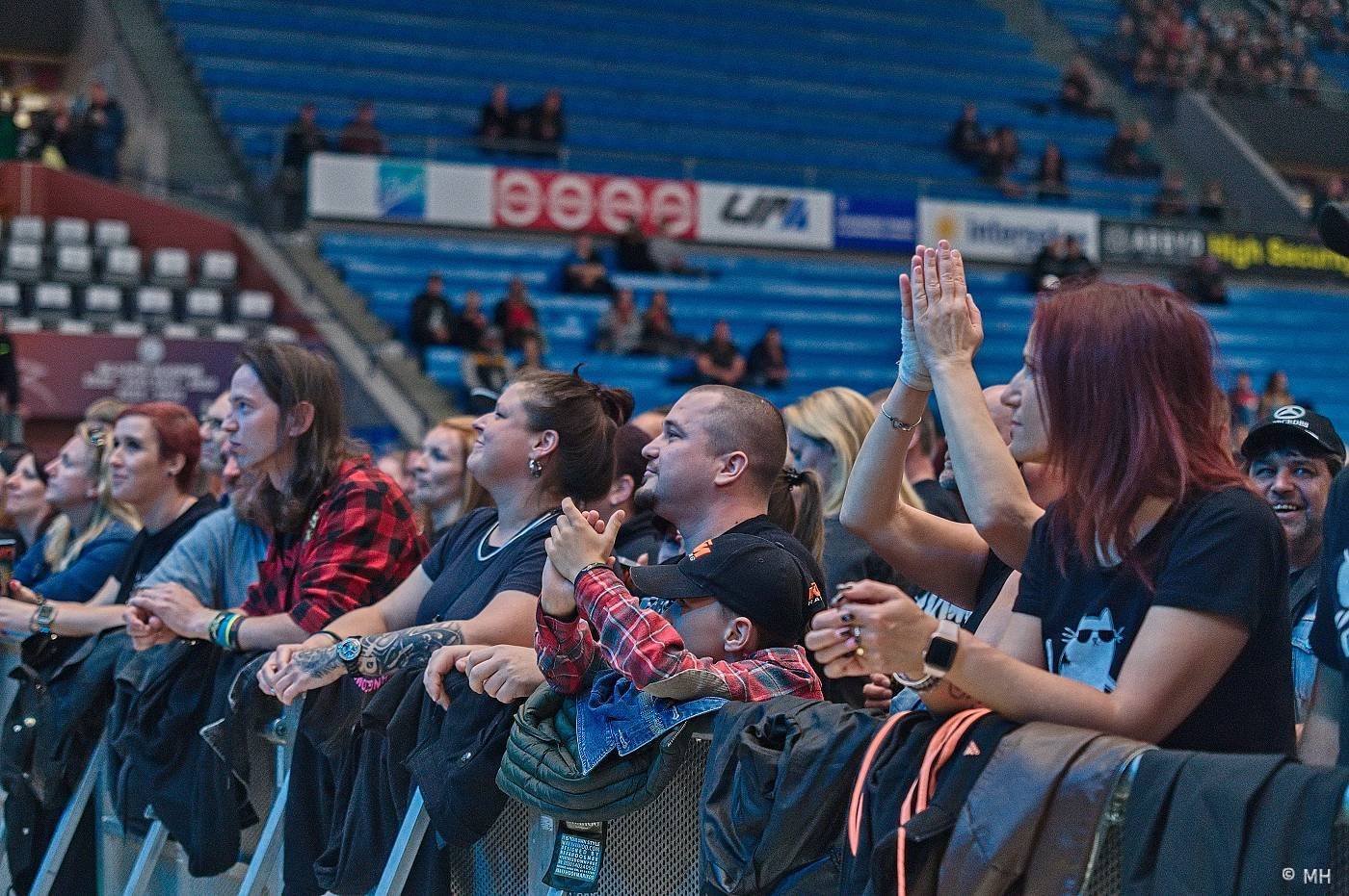 Škwor zůstává Sobě věrnej. V Plzni představil nové album, přehrál i největší hity