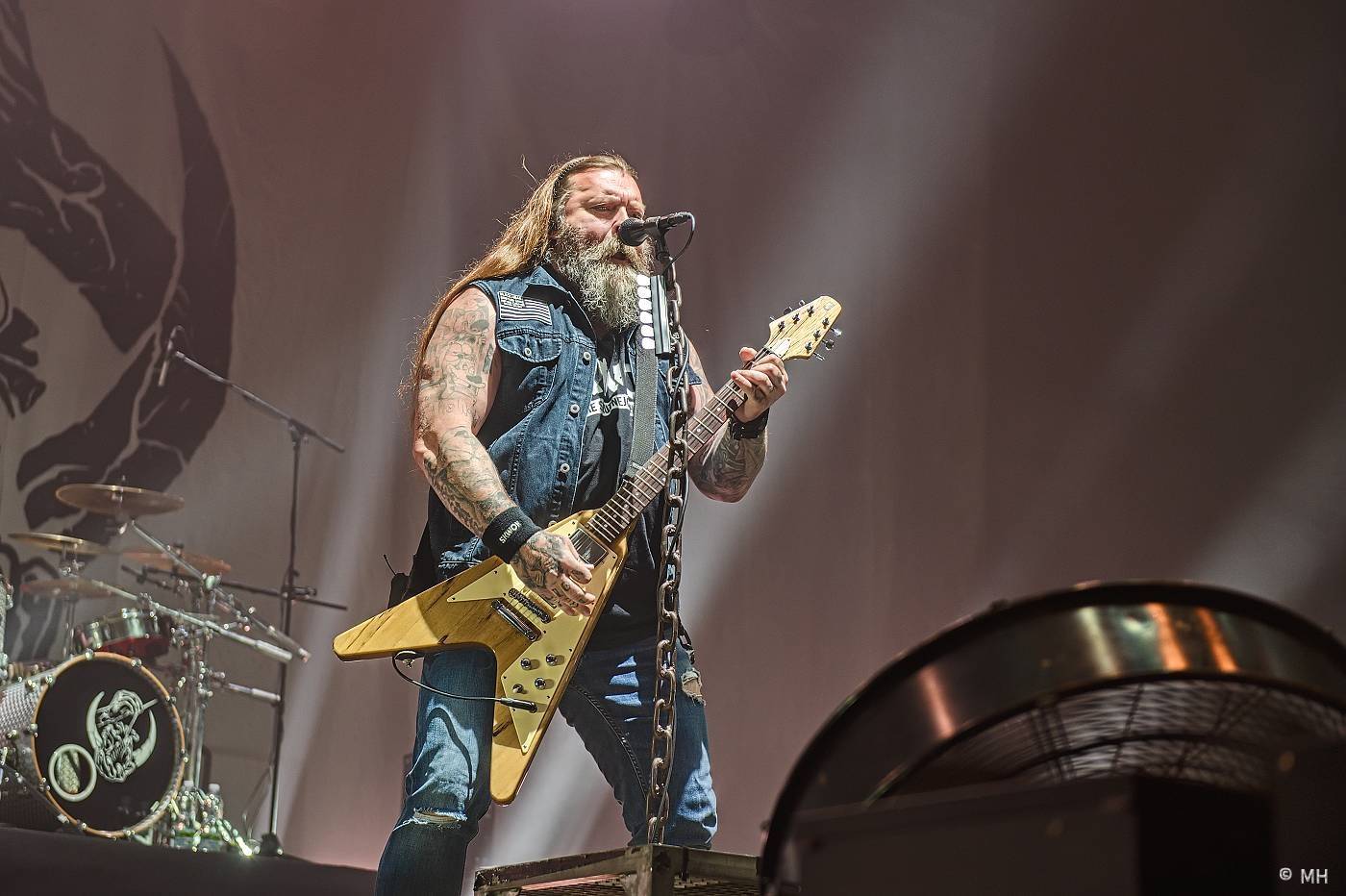 Škwor zůstává Sobě věrnej. V Plzni představil nové album, přehrál i největší hity