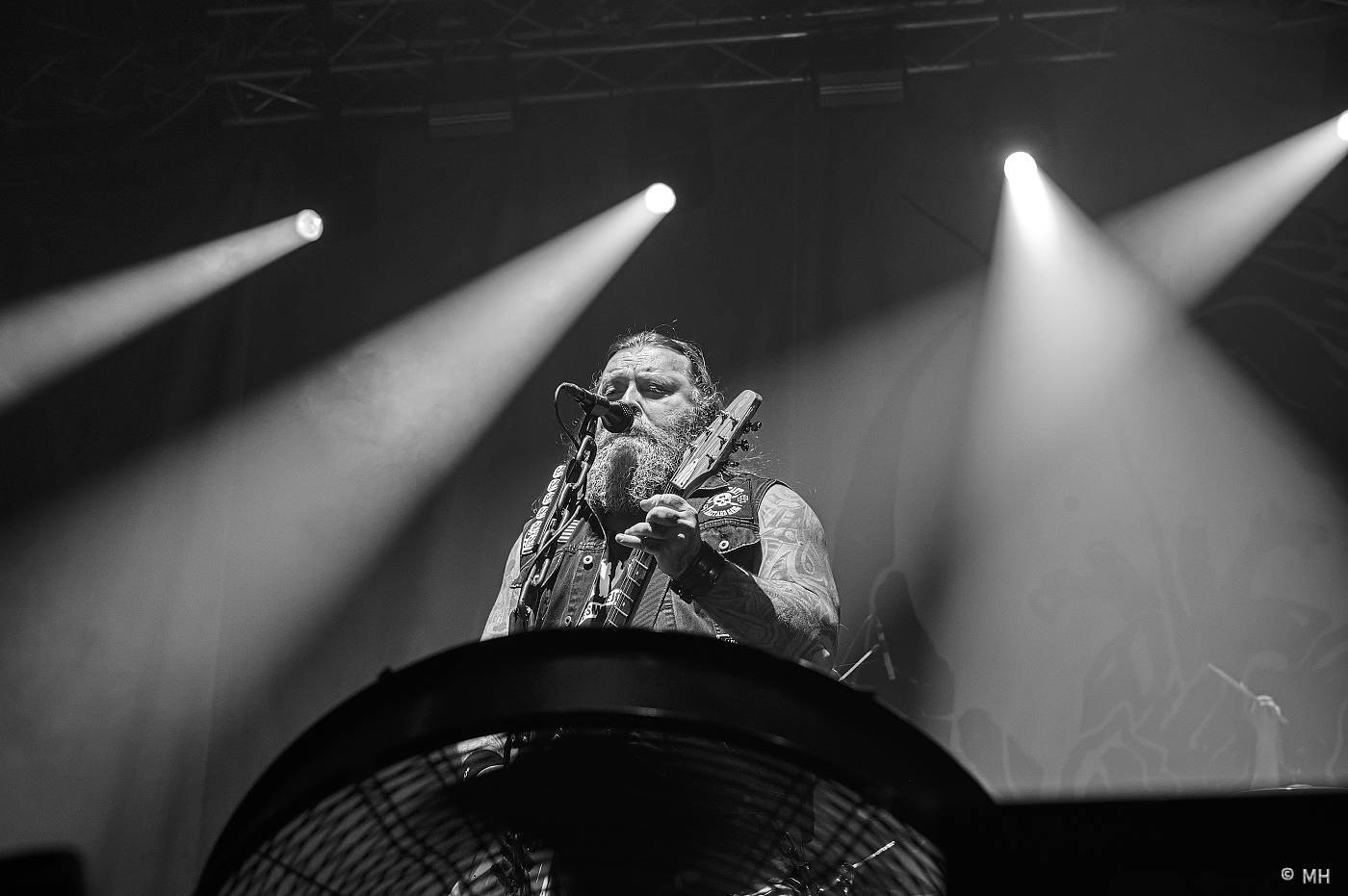 Škwor zůstává Sobě věrnej. V Plzni představil nové album, přehrál i největší hity