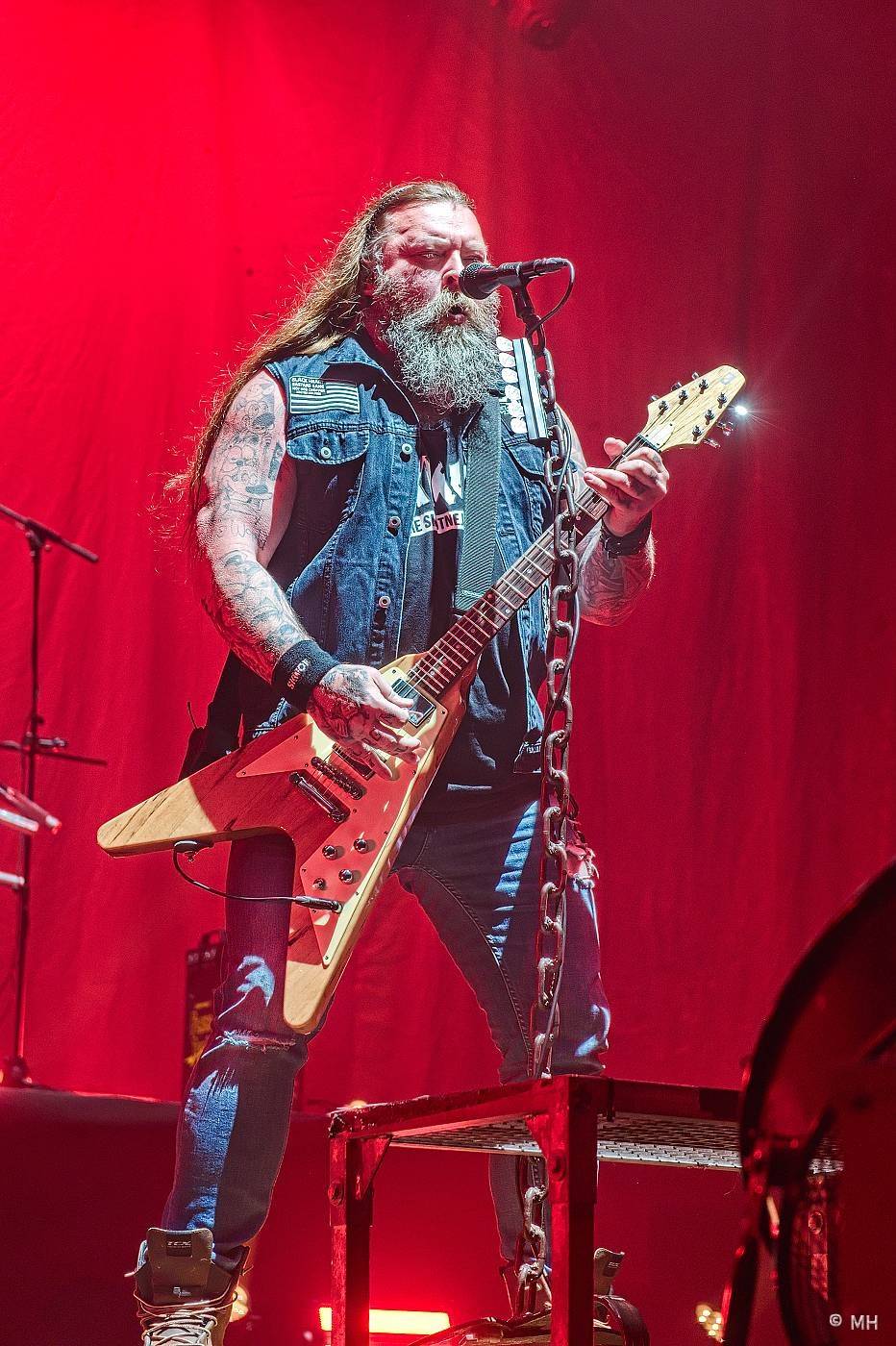 Škwor zůstává Sobě věrnej. V Plzni představil nové album, přehrál i největší hity