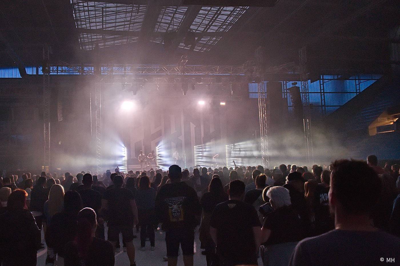 Škwor zůstává Sobě věrnej. V Plzni představil nové album, přehrál i největší hity