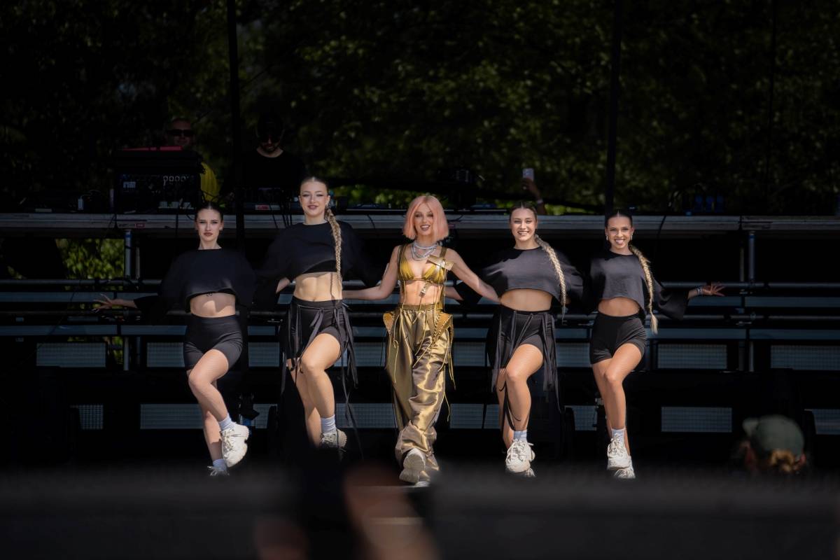 Ostravský Majáles rozezpívali Ewa Farna, Calin, Sofian Medjmedj i Mikolas