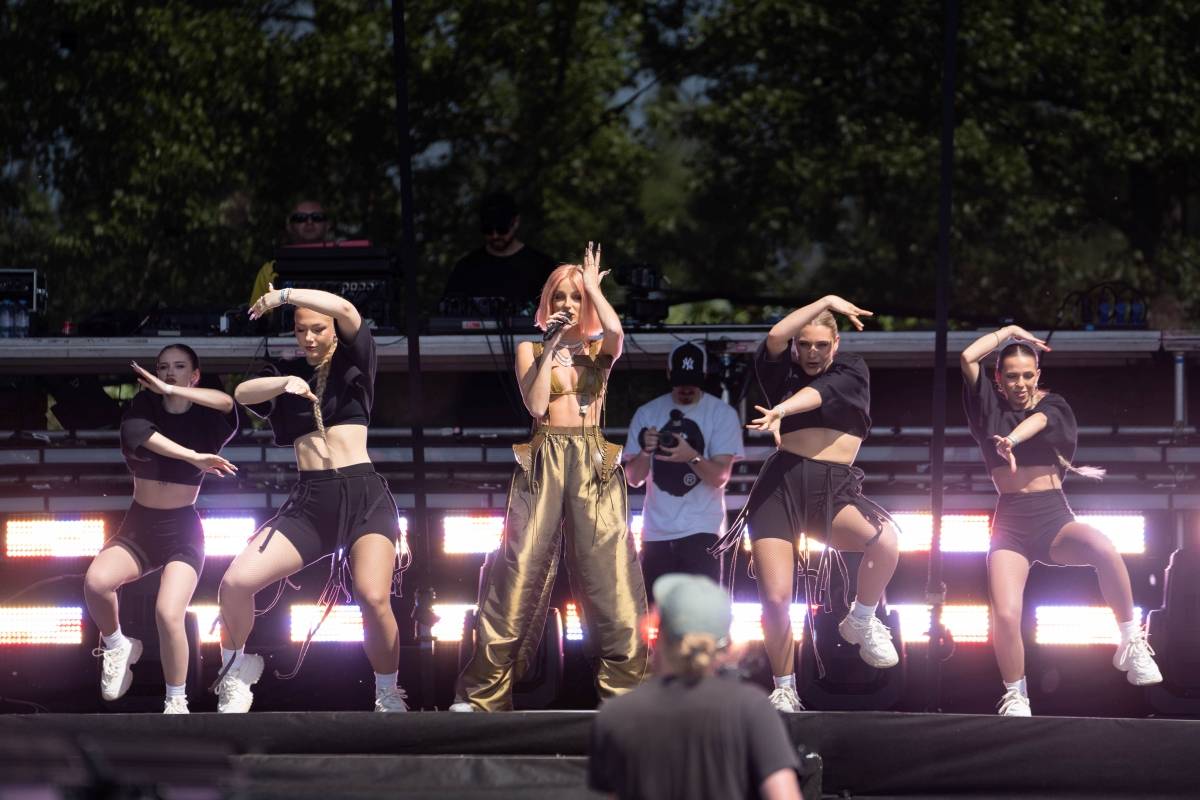 Ostravský Majáles rozezpívali Ewa Farna, Calin, Sofian Medjmedj i Mikolas