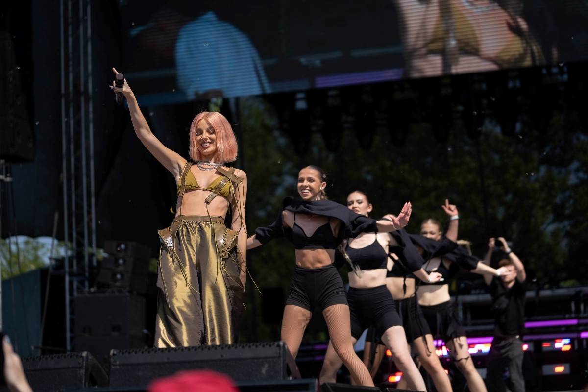 Ostravský Majáles rozezpívali Ewa Farna, Calin, Sofian Medjmedj i Mikolas