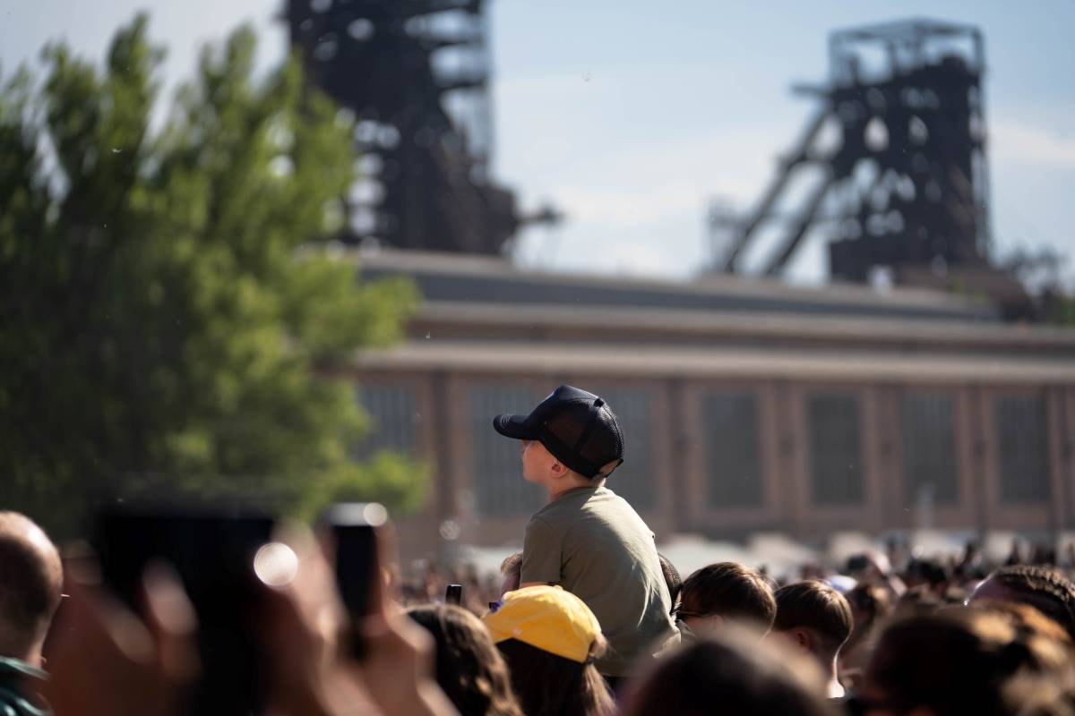 Ostravský Majáles rozezpívali Ewa Farna, Calin, Sofian Medjmedj i Mikolas