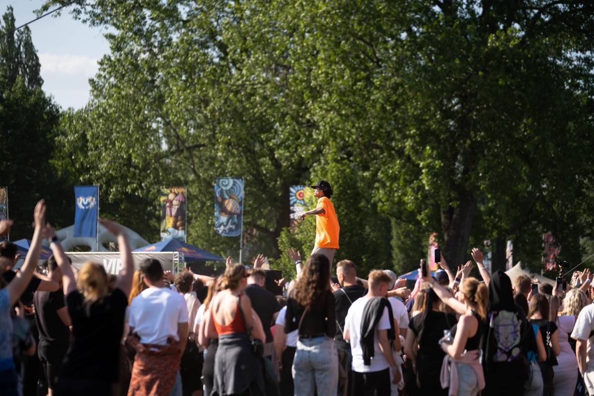 Ostravský Majáles rozezpívali Ewa Farna, Calin, Sofian Medjmedj i Mikolas