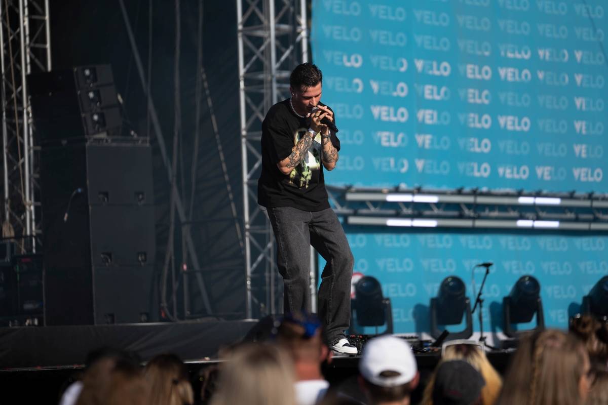 Ostravský Majáles rozezpívali Ewa Farna, Calin, Sofian Medjmedj i Mikolas