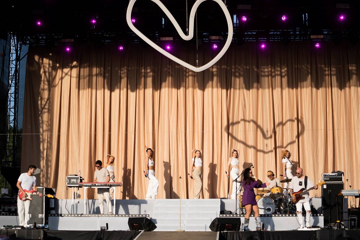 Ostravský Majáles rozezpívali Ewa Farna, Calin, Sofian Medjmedj i Mikolas