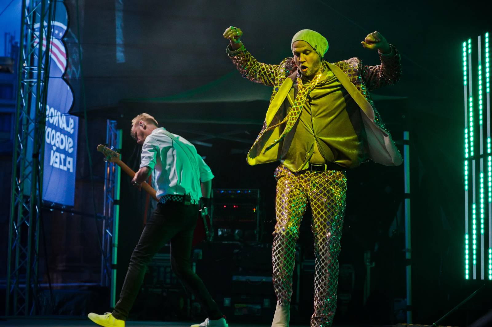 Svobodu v Plzni oslavovali O5 a Radeček i Kateřina Marie Tichá 