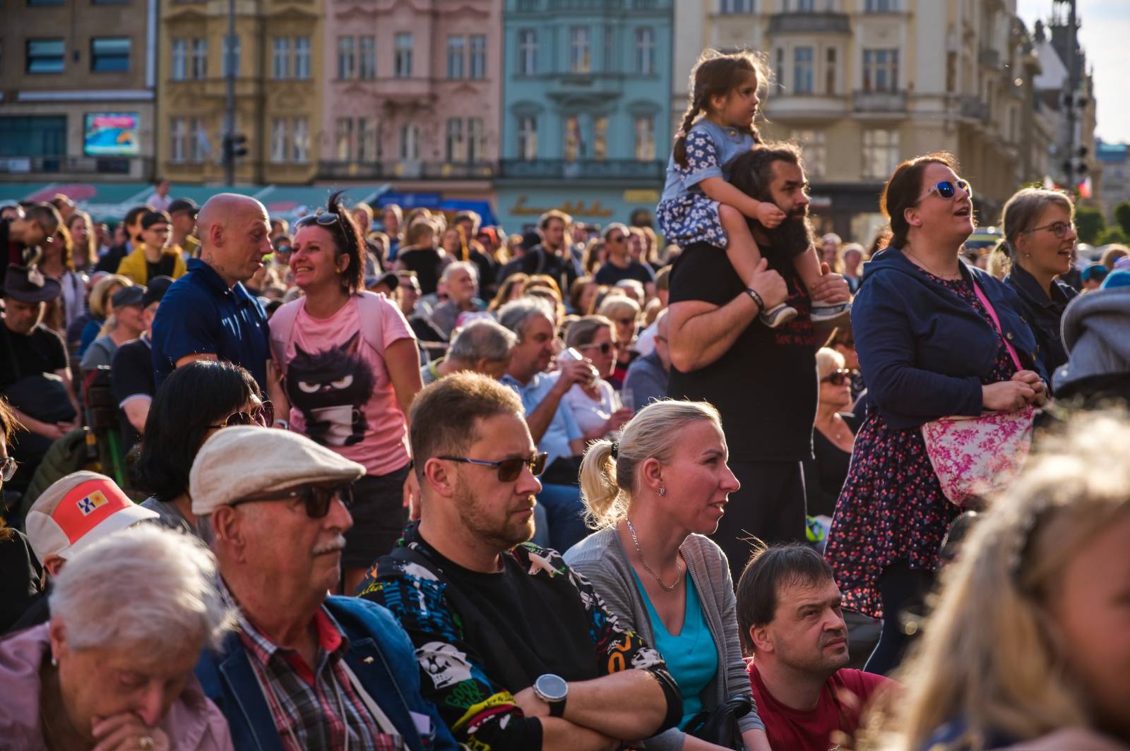 Svobodu v Plzni oslavovali O5 a Radeček i Kateřina Marie Tichá 