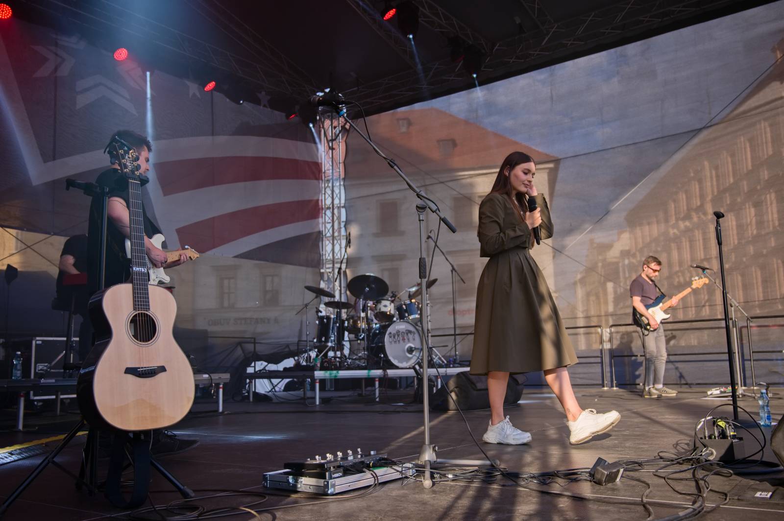 Svobodu v Plzni oslavovali O5 a Radeček i Kateřina Marie Tichá 