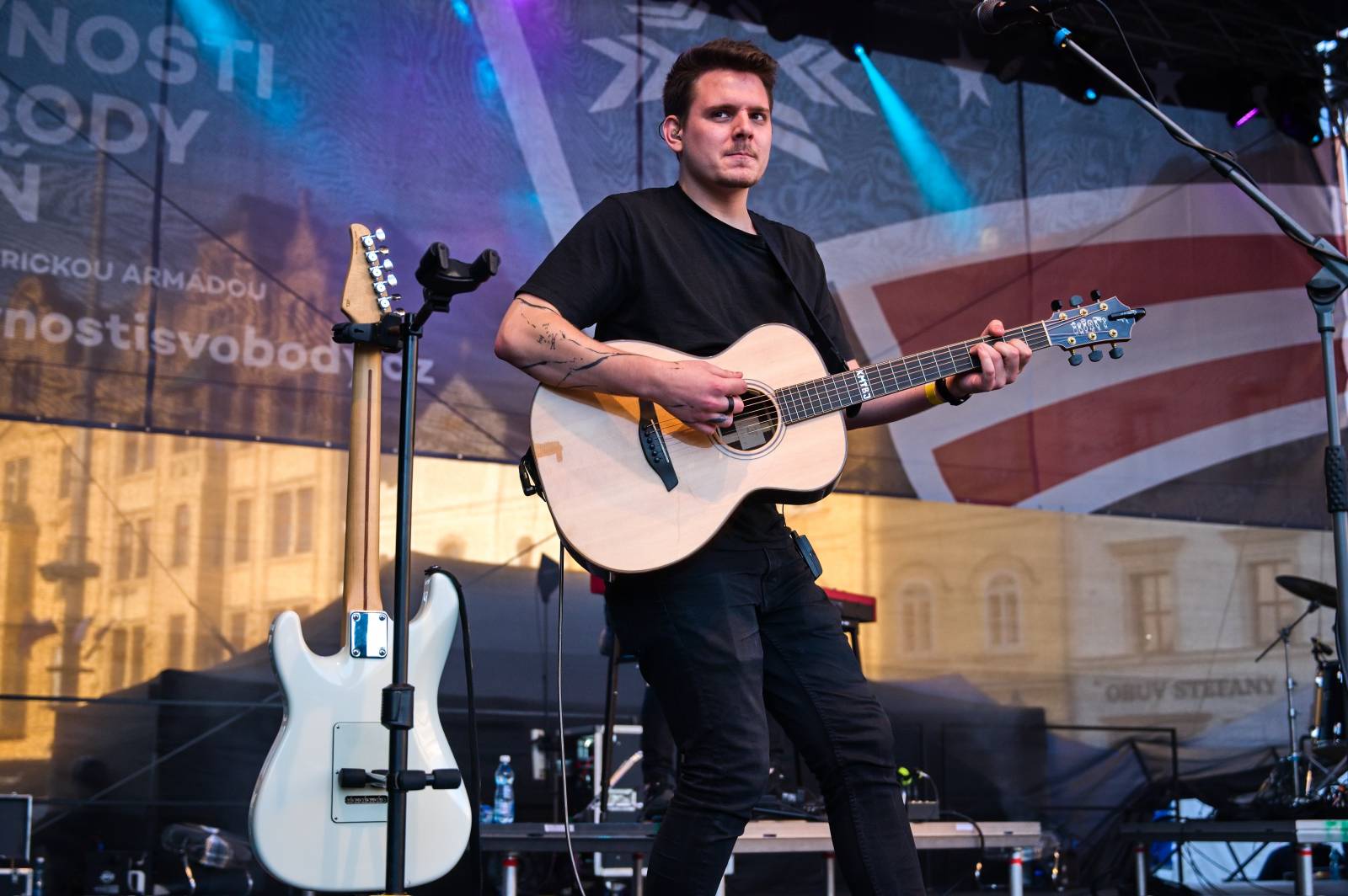 Svobodu v Plzni oslavovali O5 a Radeček i Kateřina Marie Tichá 