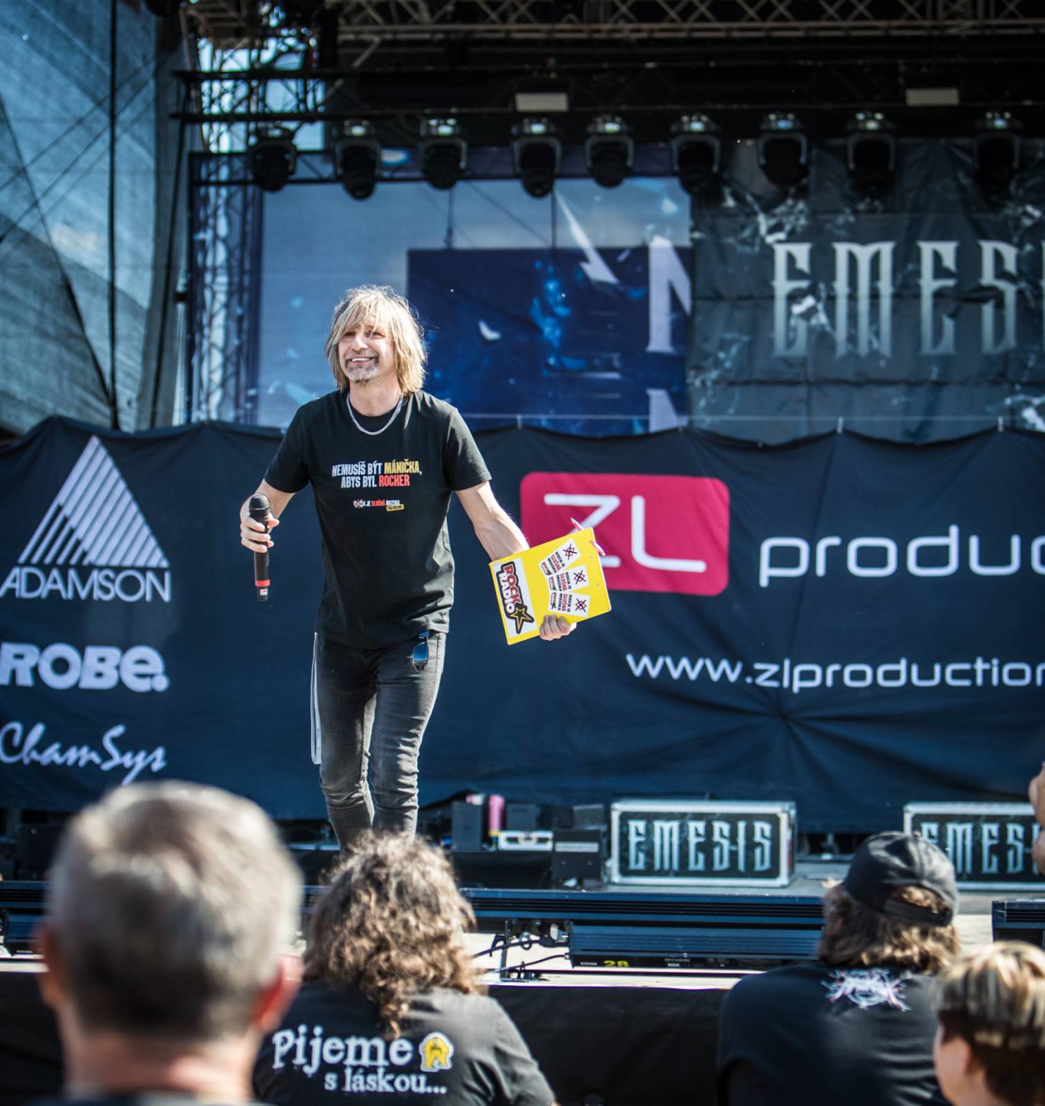 Monster Meeting odstartoval letošní šňůru. V Plzni hráli Dymytry, Arakain, Alkehol nebo Traktor