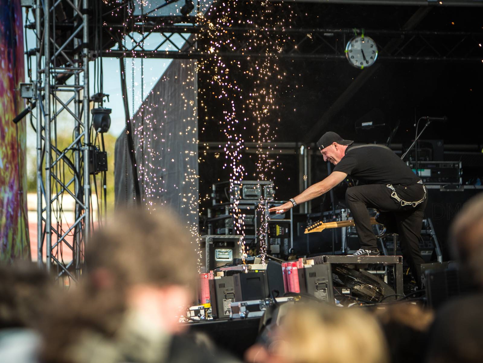 Monster Meeting odstartoval letošní šňůru. V Plzni hráli Dymytry, Arakain, Alkehol nebo Traktor