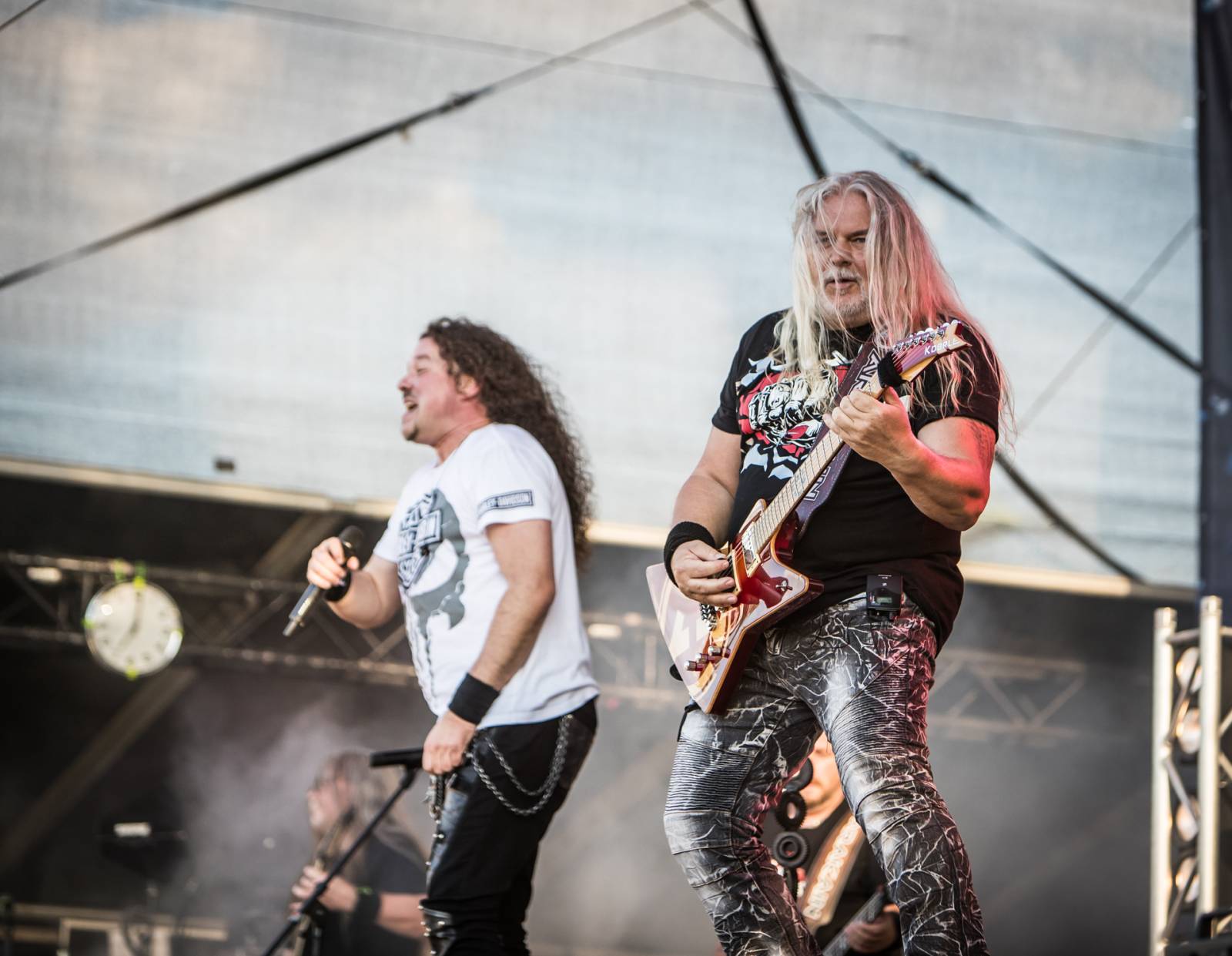 Monster Meeting odstartoval letošní šňůru. V Plzni hráli Dymytry, Arakain, Alkehol nebo Traktor