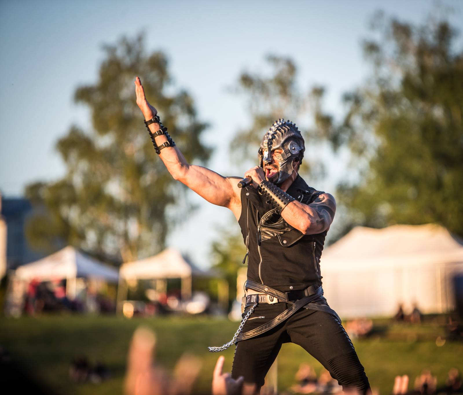 Monster Meeting odstartoval letošní šňůru. V Plzni hráli Dymytry, Arakain, Alkehol nebo Traktor