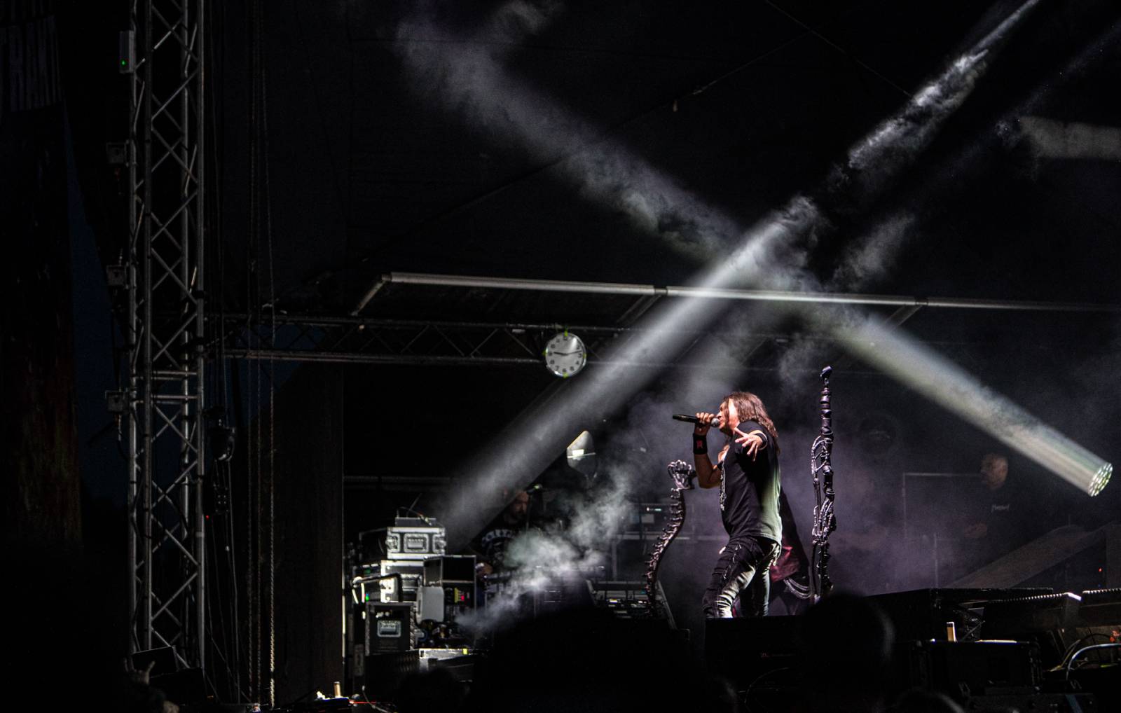 Monster Meeting odstartoval letošní šňůru. V Plzni hráli Dymytry, Arakain, Alkehol nebo Traktor