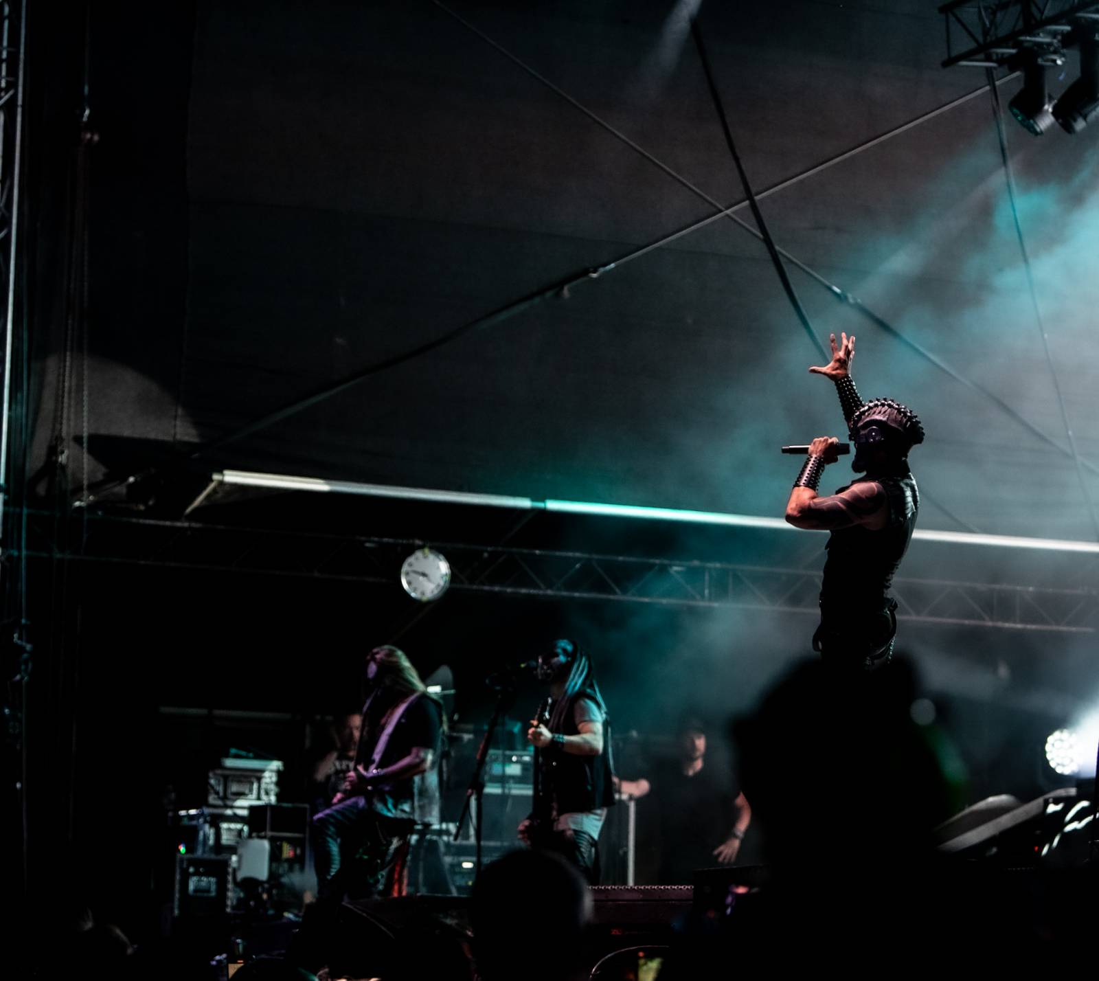 Monster Meeting odstartoval letošní šňůru. V Plzni hráli Dymytry, Arakain, Alkehol nebo Traktor