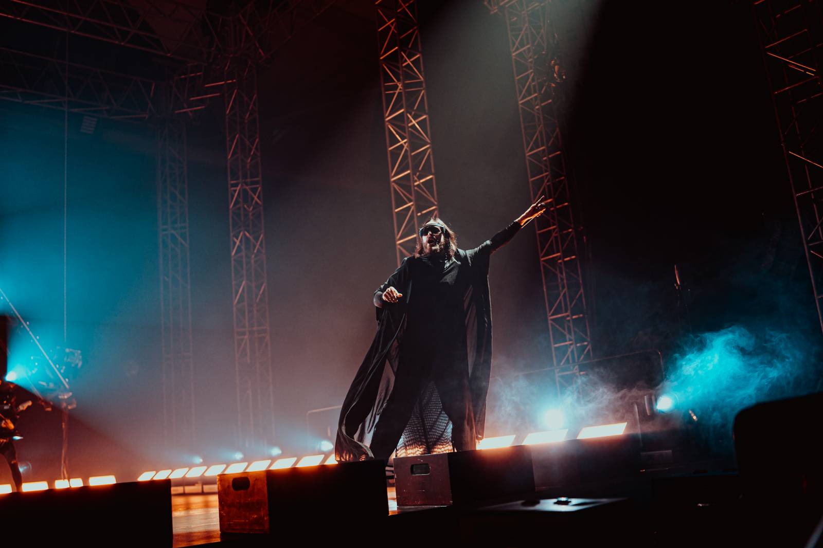 Jareda Leta svlékaly fanynky očima. Thirty Seconds To Mars se po šesti letech vrátili do Prahy