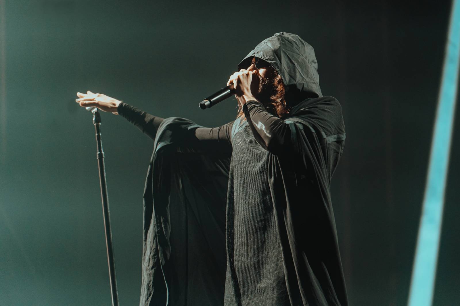 Jareda Leta svlékaly fanynky očima. Thirty Seconds To Mars se po šesti letech vrátili do Prahy