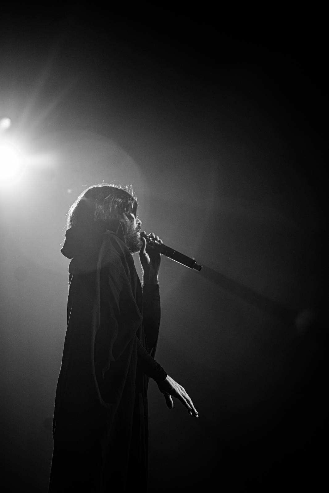 Jareda Leta svlékaly fanynky očima. Thirty Seconds To Mars se po šesti letech vrátili do Prahy