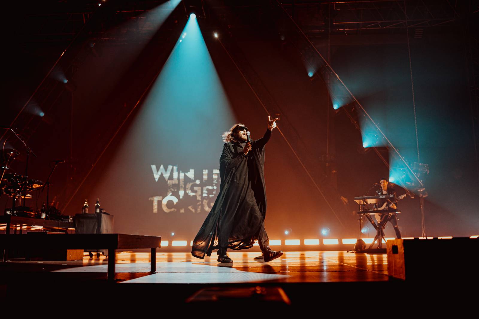 Jareda Leta svlékaly fanynky očima. Thirty Seconds To Mars se po šesti letech vrátili do Prahy