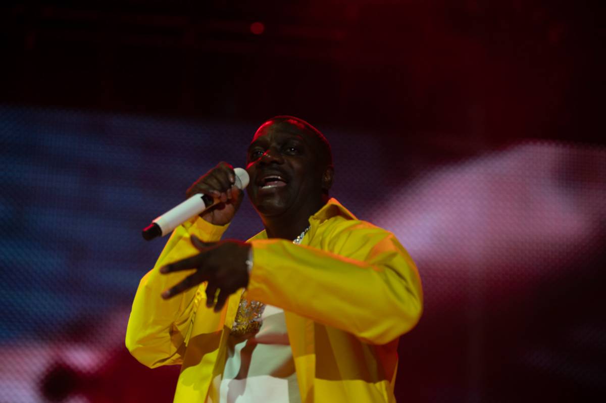 Do Prahy dorazil hvězdný Akon. Fanoušky rozhýbal svými hity